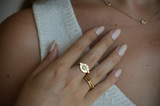 Good Juju Signet Ring - Moonstone