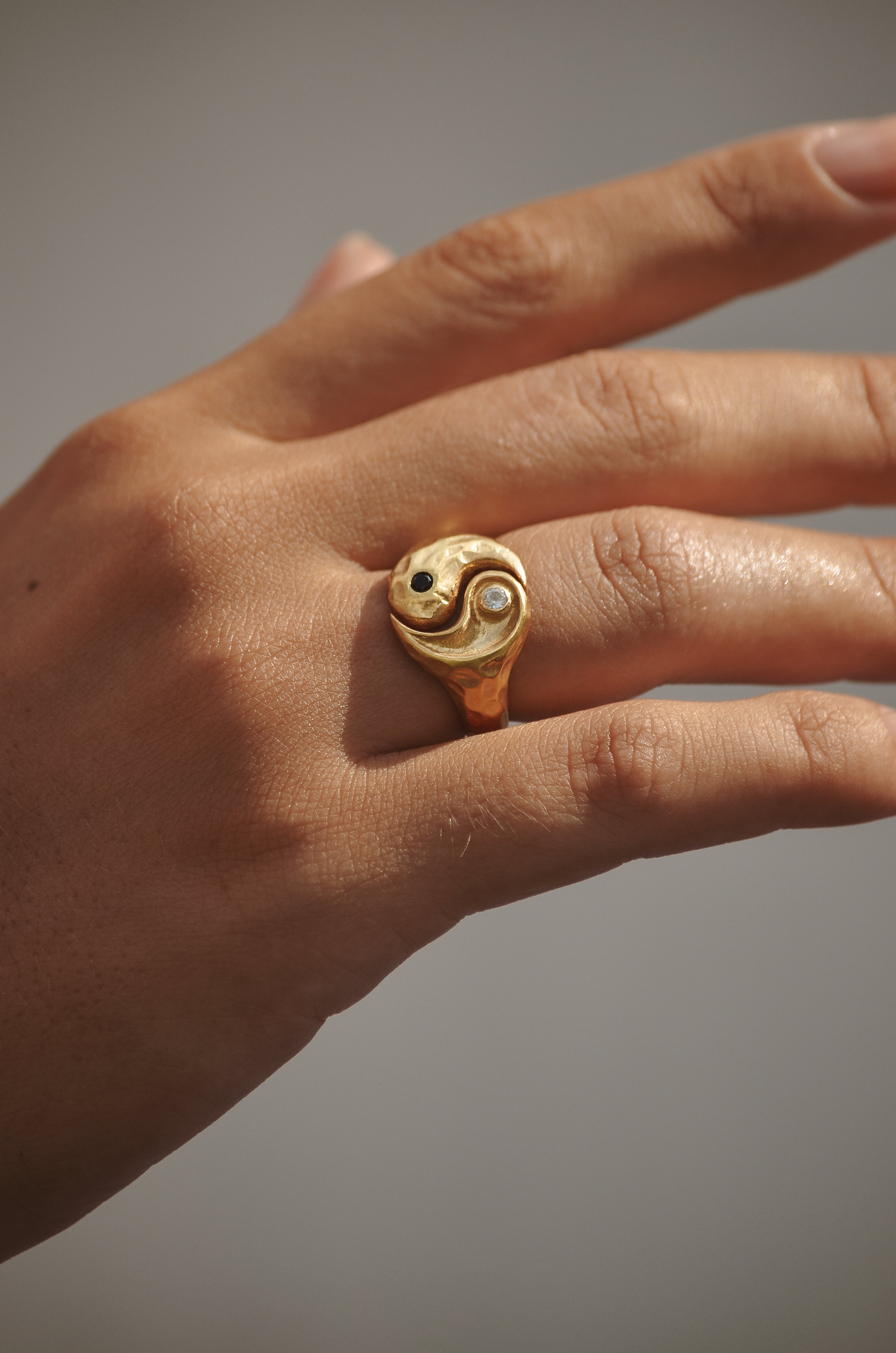 Yin yang sale ring gold